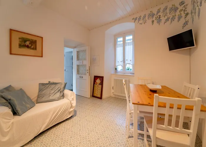 Loving Loppia By Wonderful Italy