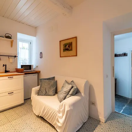 Loving Loppia By Wonderful Italy